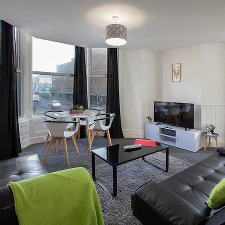 02 Springfield - Sleeps 6 Apartment Blackpool Exterior foto